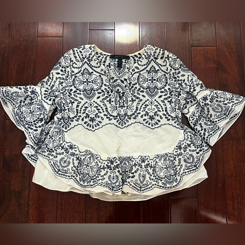 Bcbgmaxazria Black And Cream Patterned Blouse
